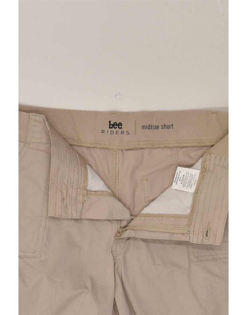 LEE Womens Mid Rise Casual Shorts US 12 Large W33 Beige Cotton | Vintage Lee | Thrift | Second-Hand Lee | Used Clothing | Messina Hembry 