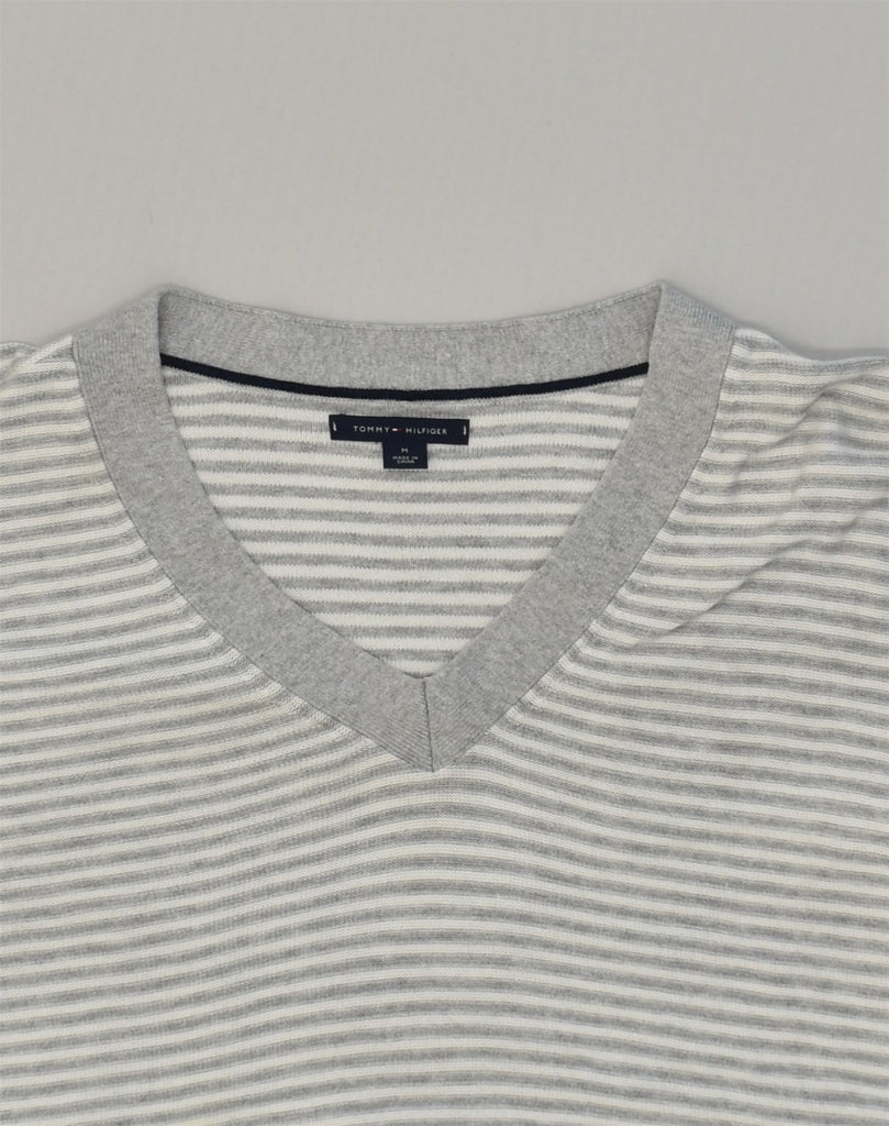 TOMMY HILFIGER Mens V-Neck Jumper Sweater Medium Grey Striped Cotton | Vintage Tommy Hilfiger | Thrift | Second-Hand Tommy Hilfiger | Used Clothing | Messina Hembry 