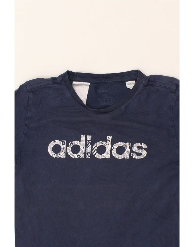 ADIDAS Boys Graphic T-Shirt Top 9-10 Years Navy Blue Cotton | Vintage Adidas | Thrift | Second-Hand Adidas | Used Clothing | Messina Hembry 