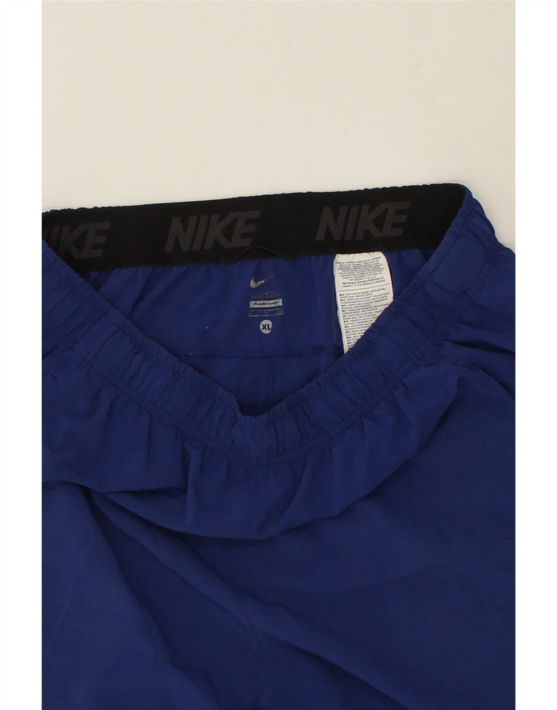 NIKE Mens Sport Shorts XL Navy Blue Polyester | Vintage Nike | Thrift | Second-Hand Nike | Used Clothing | Messina Hembry 