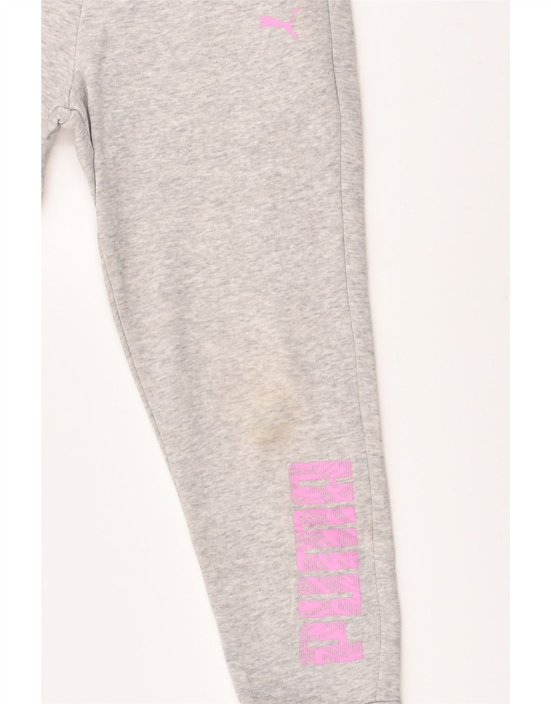 PUMA Girls Graphic Tracksuit Trousers Joggers 7-8 Years Grey | Vintage Puma | Thrift | Second-Hand Puma | Used Clothing | Messina Hembry 