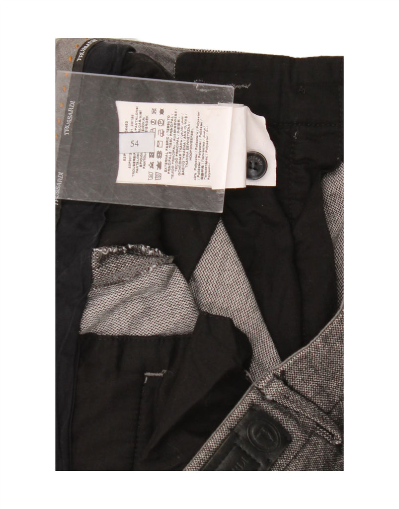 TRUSSARDI Mens Skinny Suit Trousers IT 54 2XL W36 L34 Grey Polyester Vintage Trussardi and Second-Hand Trussardi from Messina Hembry 