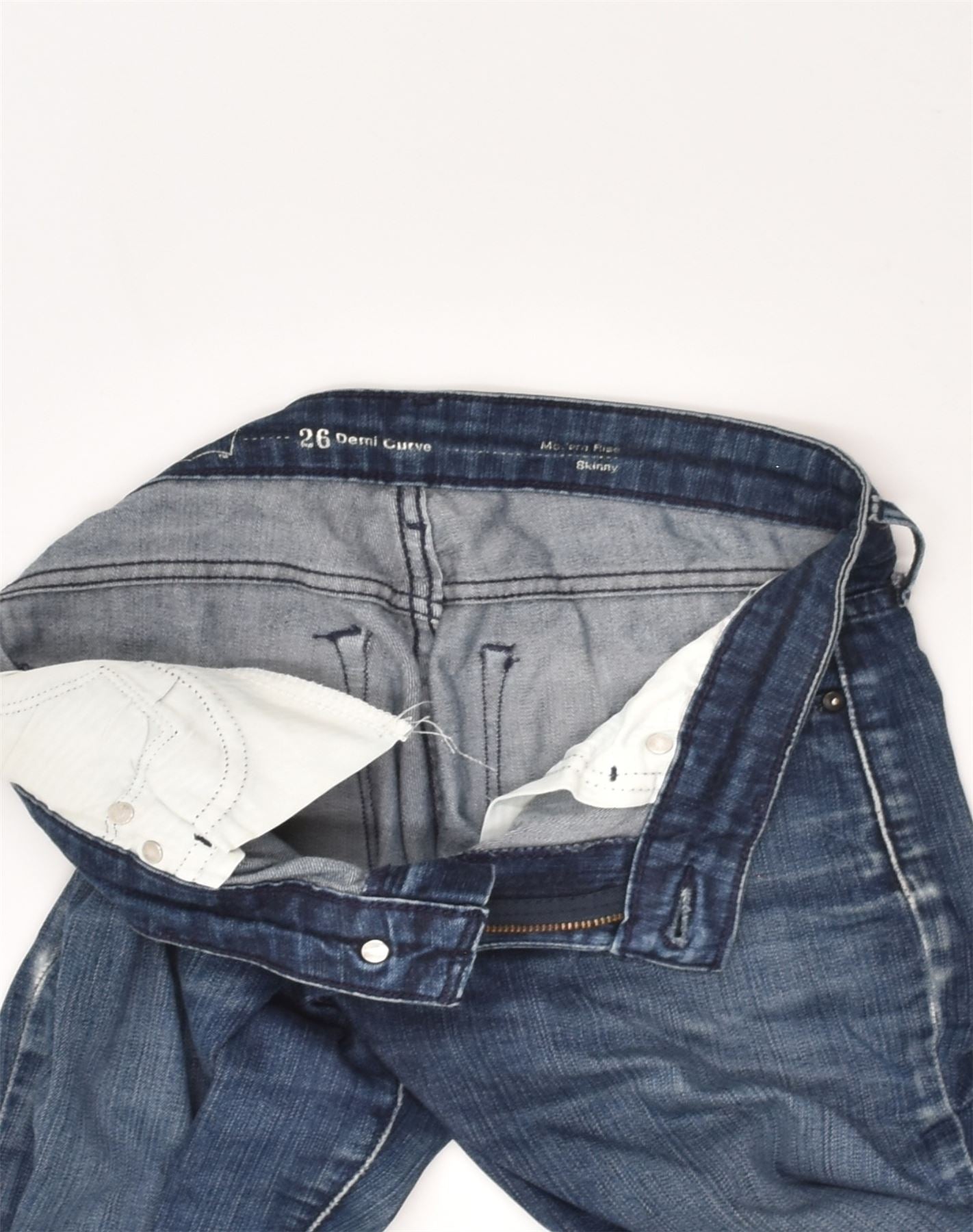 Levis 26 hotsell demi curve