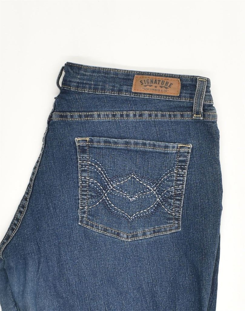 SIGNATURE BY LEVI'S Womens Bootcut Jeans W31 L32 Blue Cotton | Vintage Signature By Levi's | Thrift | Second-Hand Signature By Levi's | Used Clothing | Messina Hembry 