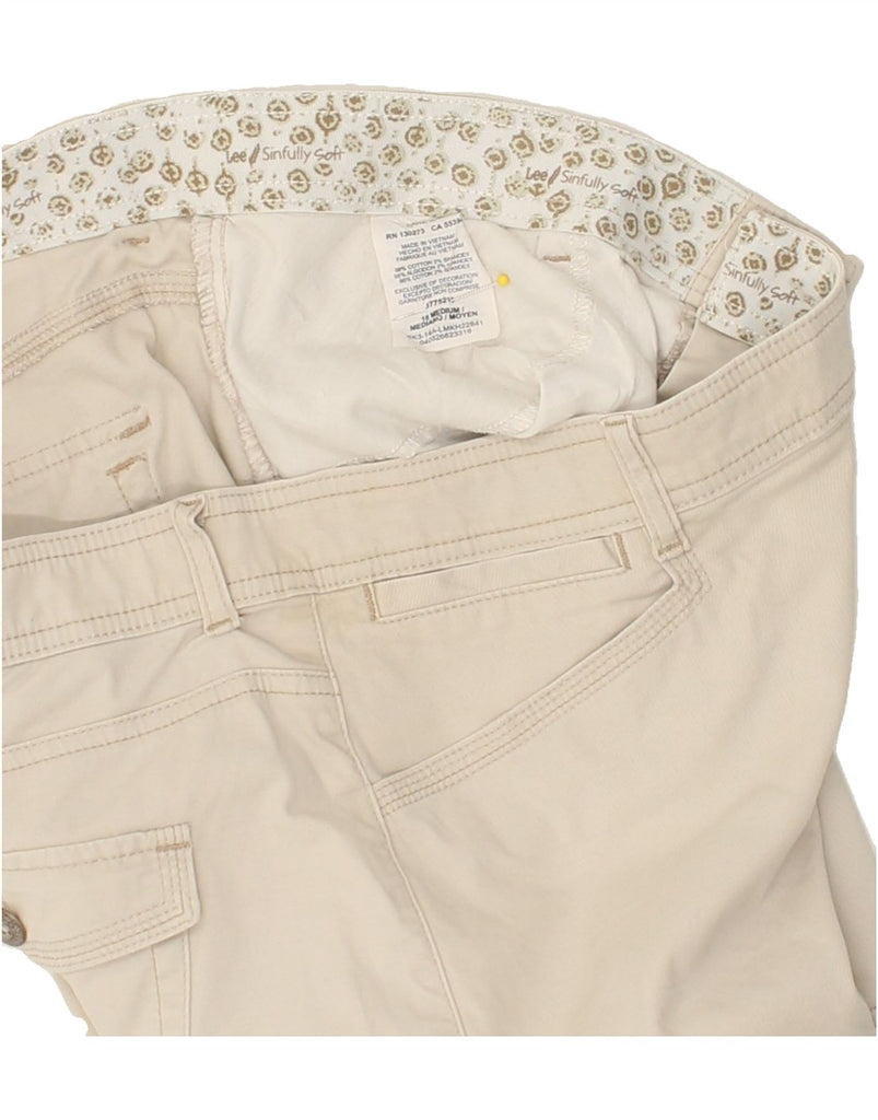 LEE Womens Casual Shorts UK 18 XL W38 Beige Cotton | Vintage Lee | Thrift | Second-Hand Lee | Used Clothing | Messina Hembry 