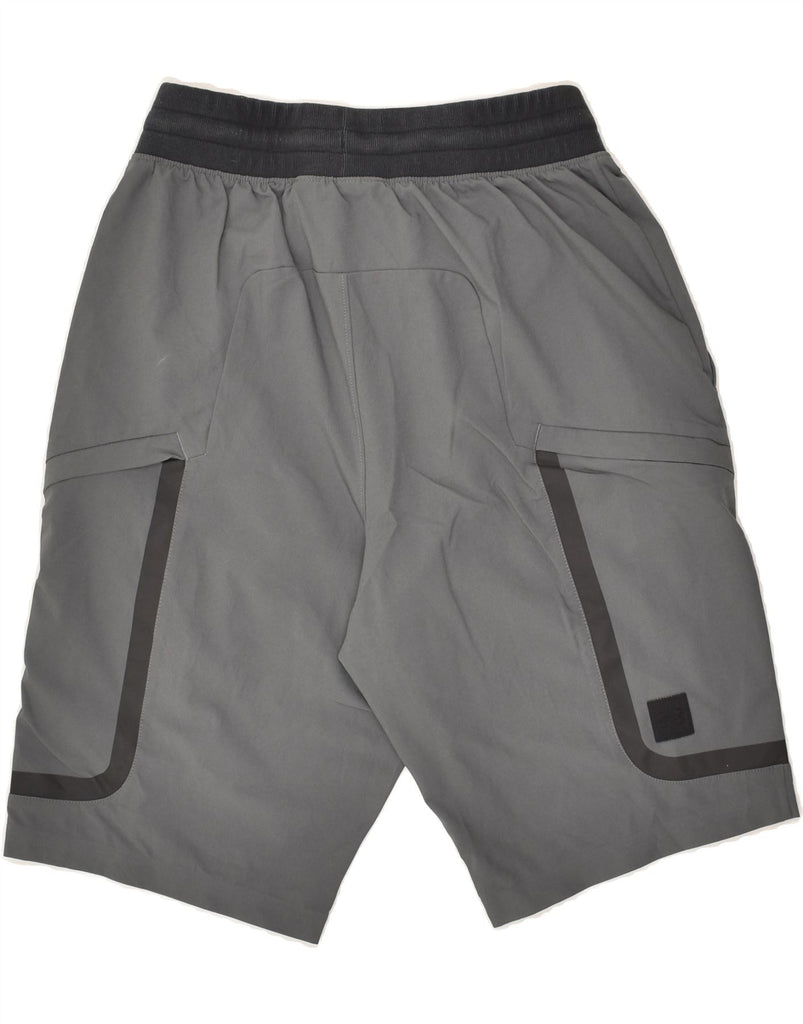 UNDER ARMOUR Mens Heat Gear Sport Shorts Medium Grey Polyester | Vintage Under Armour | Thrift | Second-Hand Under Armour | Used Clothing | Messina Hembry 