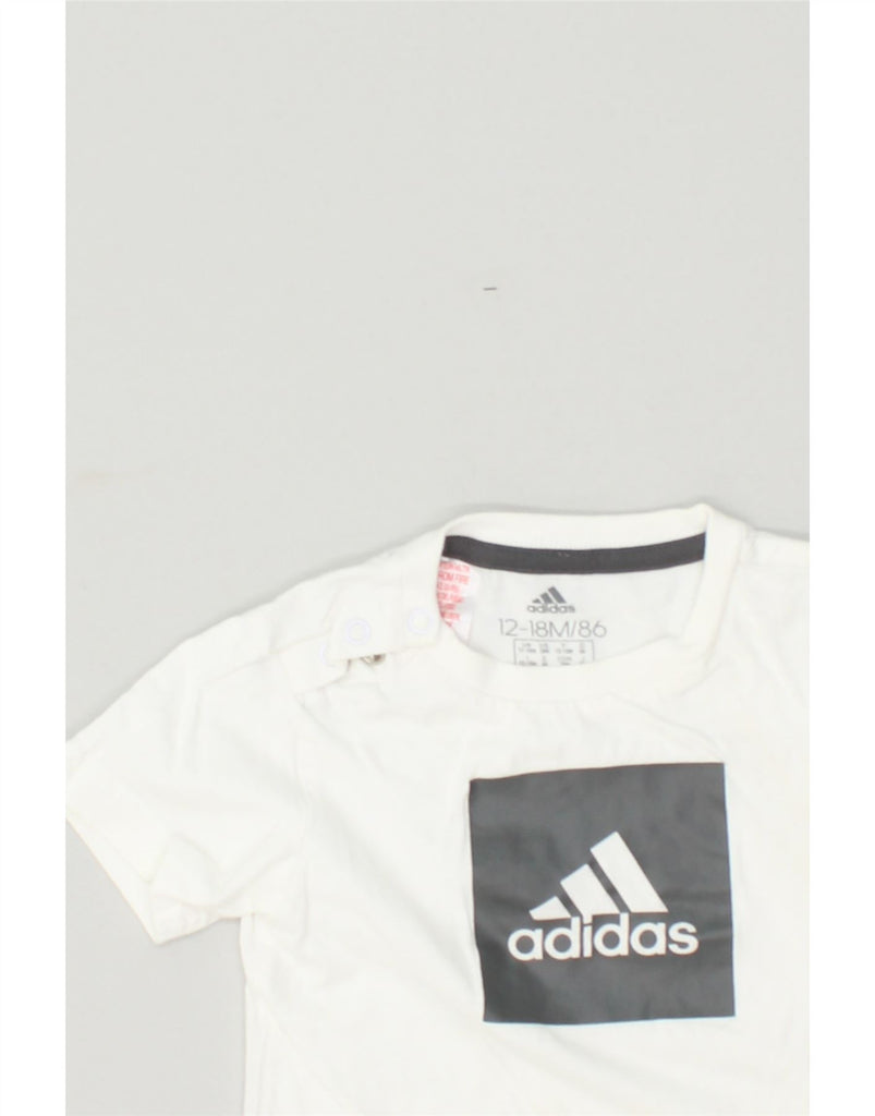 ADIDAS Baby Boys Graphic T-Shirt Top 12-18 Months White Cotton | Vintage Adidas | Thrift | Second-Hand Adidas | Used Clothing | Messina Hembry 