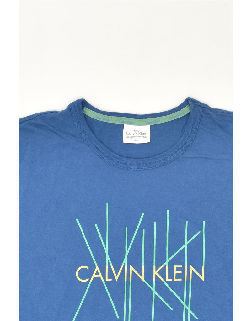 CALVIN KLEIN Mens Tall Graphic T-Shirt Top XL Blue Cotton | Vintage Calvin Klein | Thrift | Second-Hand Calvin Klein | Used Clothing | Messina Hembry 