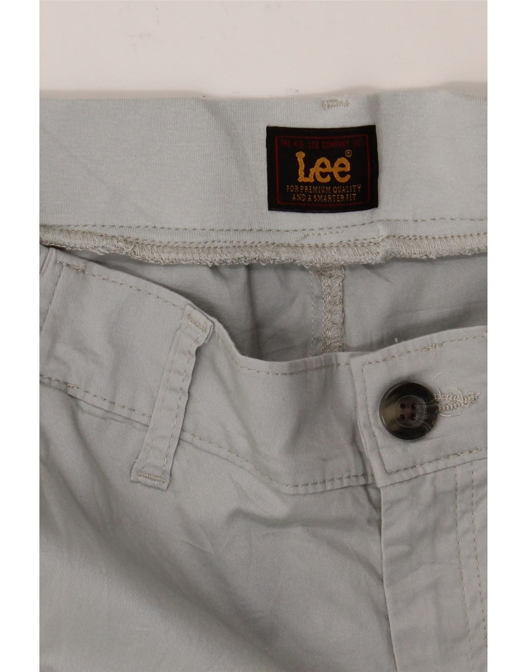 LEE Womens Bermuda Cargo Shorts W32 Large Grey Vintage Lee and Second-Hand Lee from Messina Hembry 