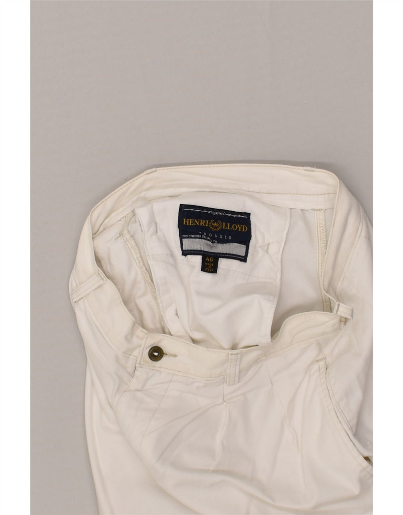 HENRI LLOYD Mens Casual Shorts IT 46 Small W30  White | Vintage Henri Lloyd | Thrift | Second-Hand Henri Lloyd | Used Clothing | Messina Hembry 