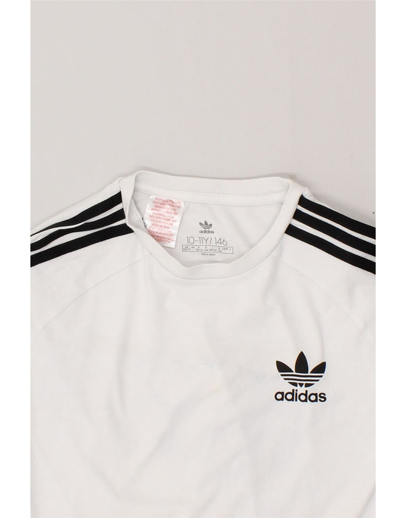 ADIDAS Boys Top Long Sleeve 10-11 Years White Cotton | Vintage Adidas | Thrift | Second-Hand Adidas | Used Clothing | Messina Hembry 