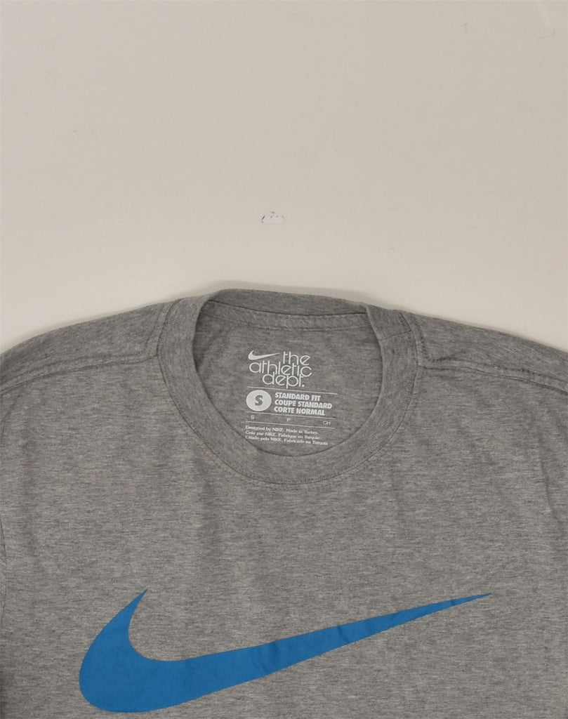 NIKE Mens Standard Fit Graphic T-Shirt Top Small Grey | Vintage Nike | Thrift | Second-Hand Nike | Used Clothing | Messina Hembry 