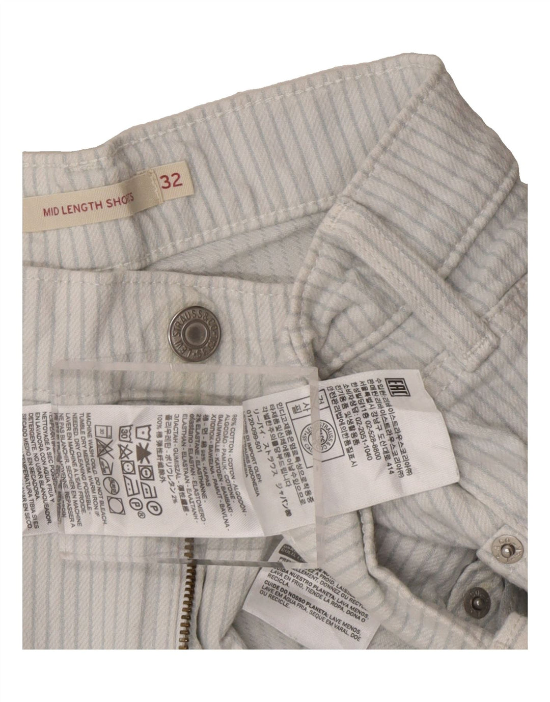 LEVI'S Womens Mid Rise Denim Shorts W32 Medium White Striped Cotton Vintage Levi's and Second-Hand Levi's from Messina Hembry 