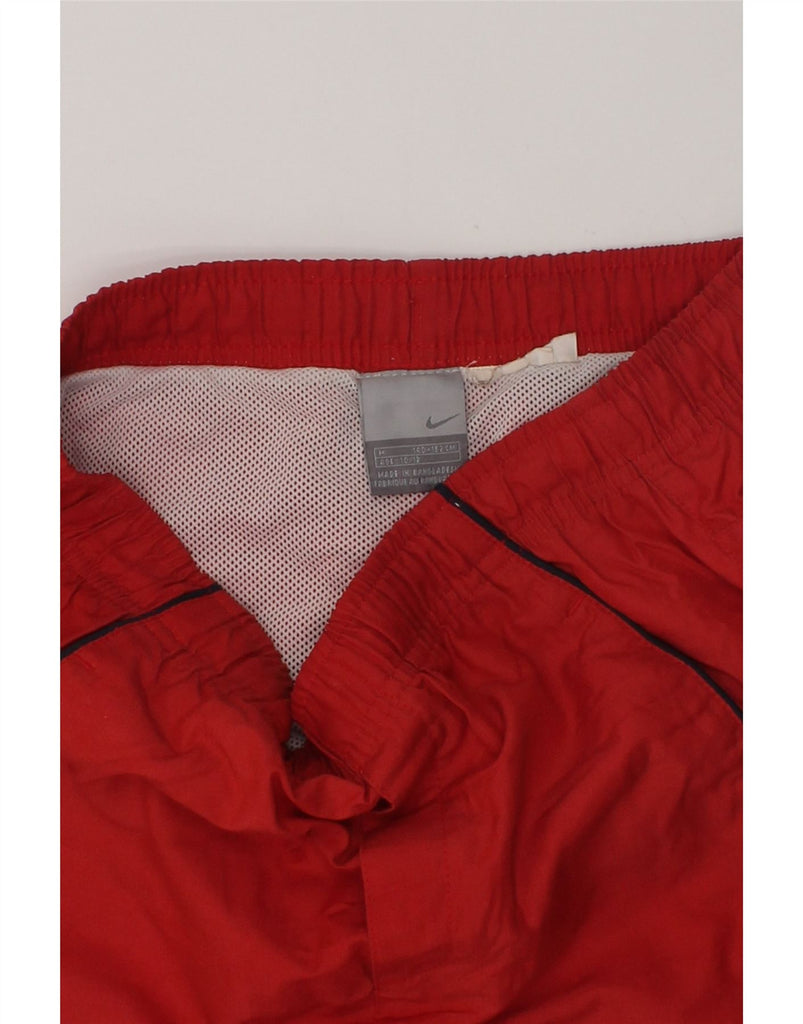 NIKE Boys Graphic Sport Shorts 10-11 Years Medium Red | Vintage Nike | Thrift | Second-Hand Nike | Used Clothing | Messina Hembry 