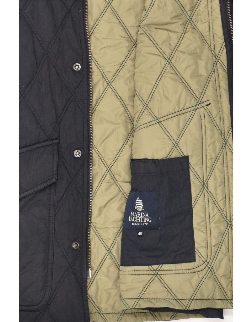 MARINA YACHTING Mens Quilted Jacket IT 48 Medium Navy Blue Polyester | Vintage Marina Yachting | Thrift | Second-Hand Marina Yachting | Used Clothing | Messina Hembry 