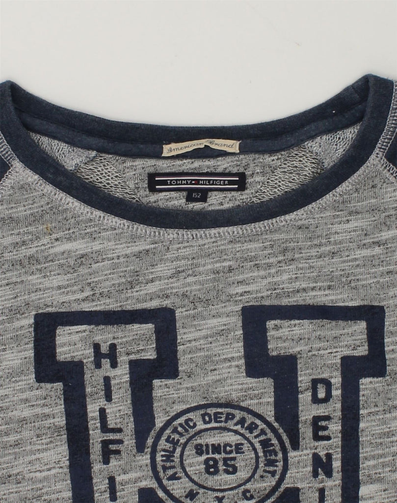 TOMMY HILFIGER Boys Graphic Sweatshirt Jumper 11-12 Years Grey Colourblock | Vintage Tommy Hilfiger | Thrift | Second-Hand Tommy Hilfiger | Used Clothing | Messina Hembry 