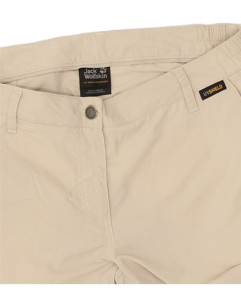 JACK WOLFSKIN Womens Bermuda Shorts EU 38 Medium W30 Beige Polyamide | Vintage Jack Wolfskin | Thrift | Second-Hand Jack Wolfskin | Used Clothing | Messina Hembry 