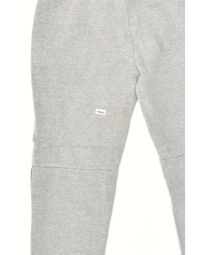 UNDER ARMOUR Boys Tracksuit Trousers Joggers 6-7 Years Grey Cotton | Vintage Under Armour | Thrift | Second-Hand Under Armour | Used Clothing | Messina Hembry 