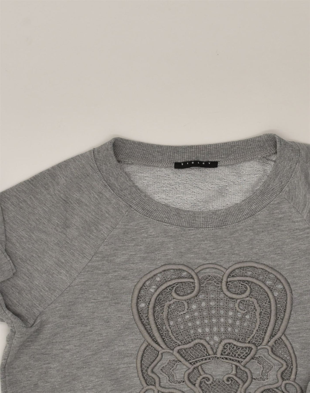 SISLEY Womens Graphic Sweatshirt Jumper UK 6 XS Grey Cotton | Vintage Sisley | Thrift | Second-Hand Sisley | Used Clothing | Messina Hembry 