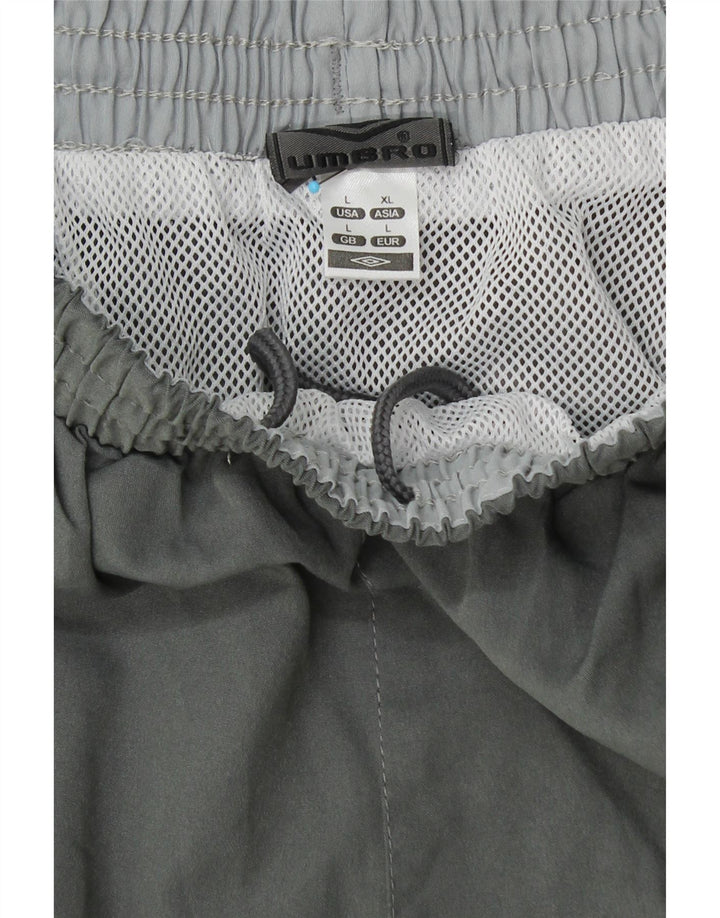 UMBRO Mens Graphic Sport Shorts Large  Grey Polyester