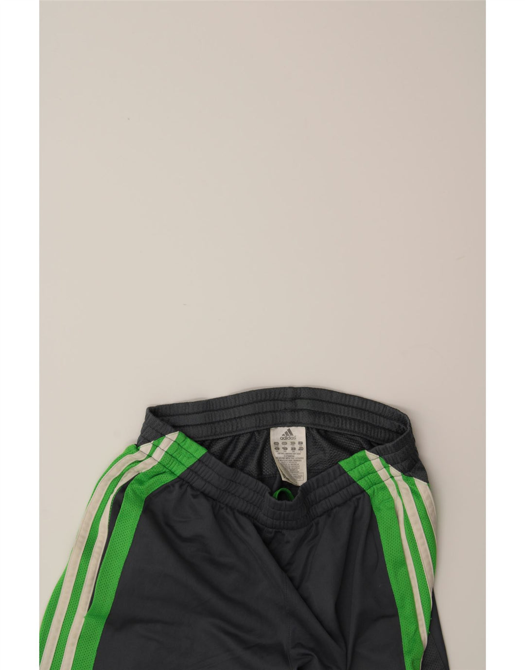 ADIDAS Boys Sport Shorts 13-14 Years Grey Colourblock Polyester Vintage Adidas and Second-Hand Adidas from Messina Hembry 