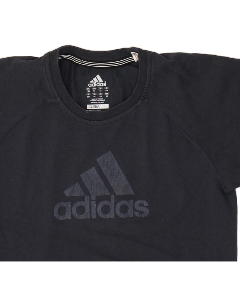 ADIDAS Boys Clima 365 Graphic T-Shirt Top 7-8 Years Navy Blue Cotton | Vintage Adidas | Thrift | Second-Hand Adidas | Used Clothing | Messina Hembry 