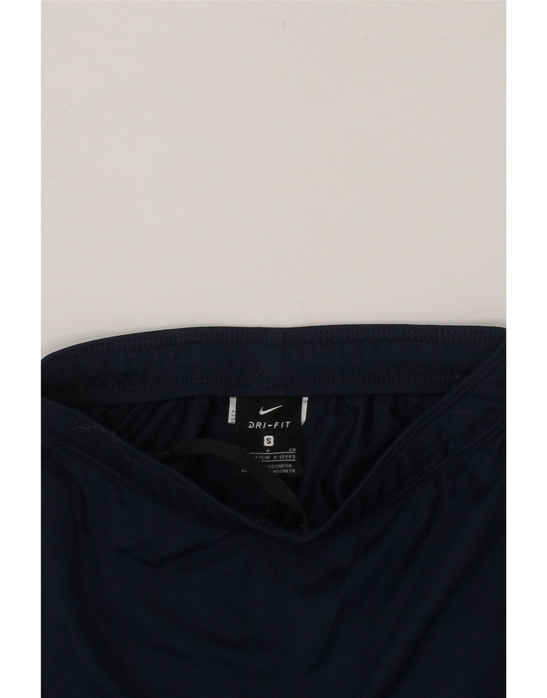 NIKE Boys Dri Fit Bermuda Sport Shorts 8-9 Years Small Navy Blue Vintage Nike and Second-Hand Nike from Messina Hembry 