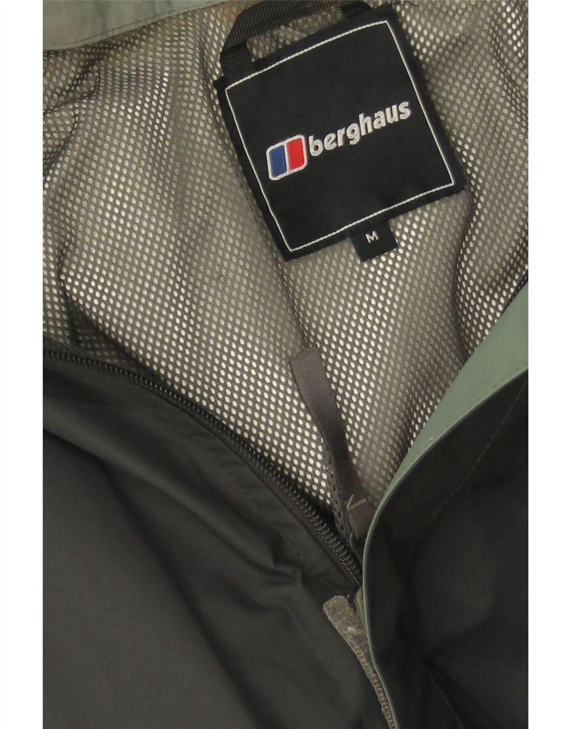BERGHAUS Mens Rain Jacket UK 38 Medium Grey Polyamide Vintage Berghaus and Second-Hand Berghaus from Messina Hembry 