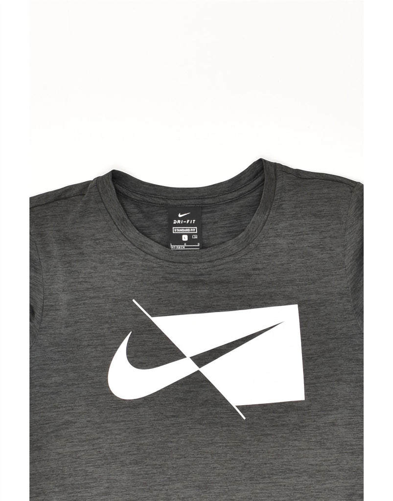 NIKE Boys Dri Fit Standard Fit Graphic T-Shirt Top 12-13 Years Large Grey | Vintage Nike | Thrift | Second-Hand Nike | Used Clothing | Messina Hembry 