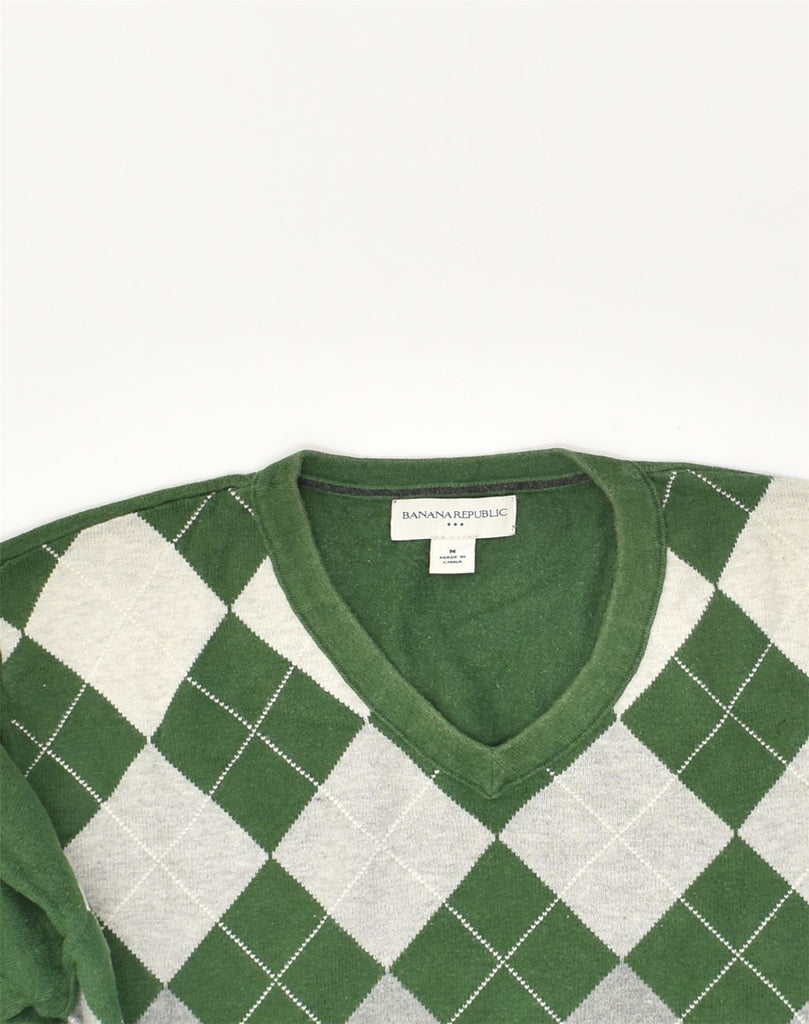 BANANA REPUBLIC Mens V-Neck Jumper Sweater Medium Green Argyle/Diamond | Vintage Banana Republic | Thrift | Second-Hand Banana Republic | Used Clothing | Messina Hembry 