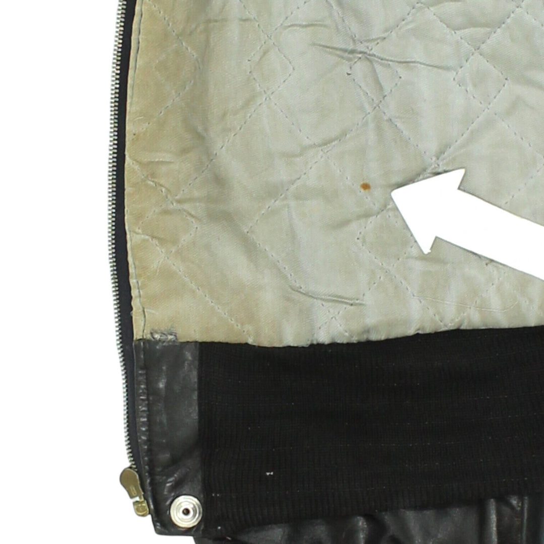 Front Quarter Horsehide Black Leather Quilted Jacket | Vintage High End Biker | Vintage Messina Hembry | Thrift | Second-Hand Messina Hembry | Used Clothing | Messina Hembry 