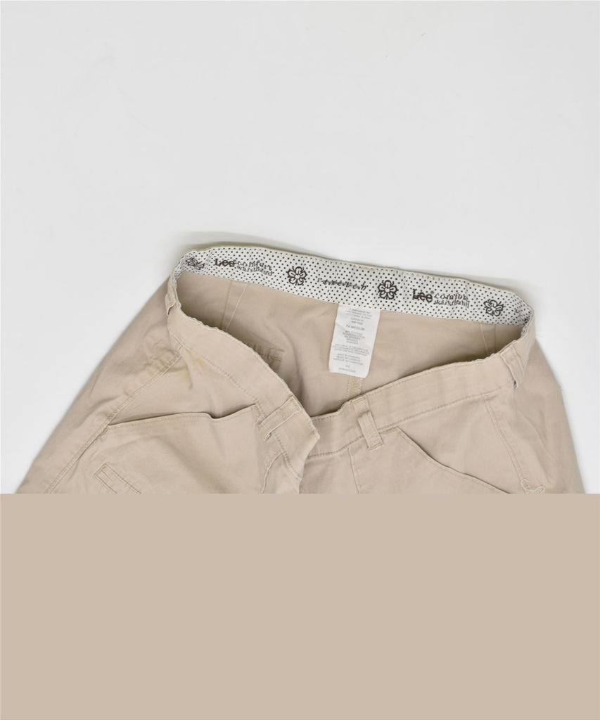 LEE Womens Chino Shorts US 14 XL W37 Beige Cotton | Vintage | Thrift | Second-Hand | Used Clothing | Messina Hembry 