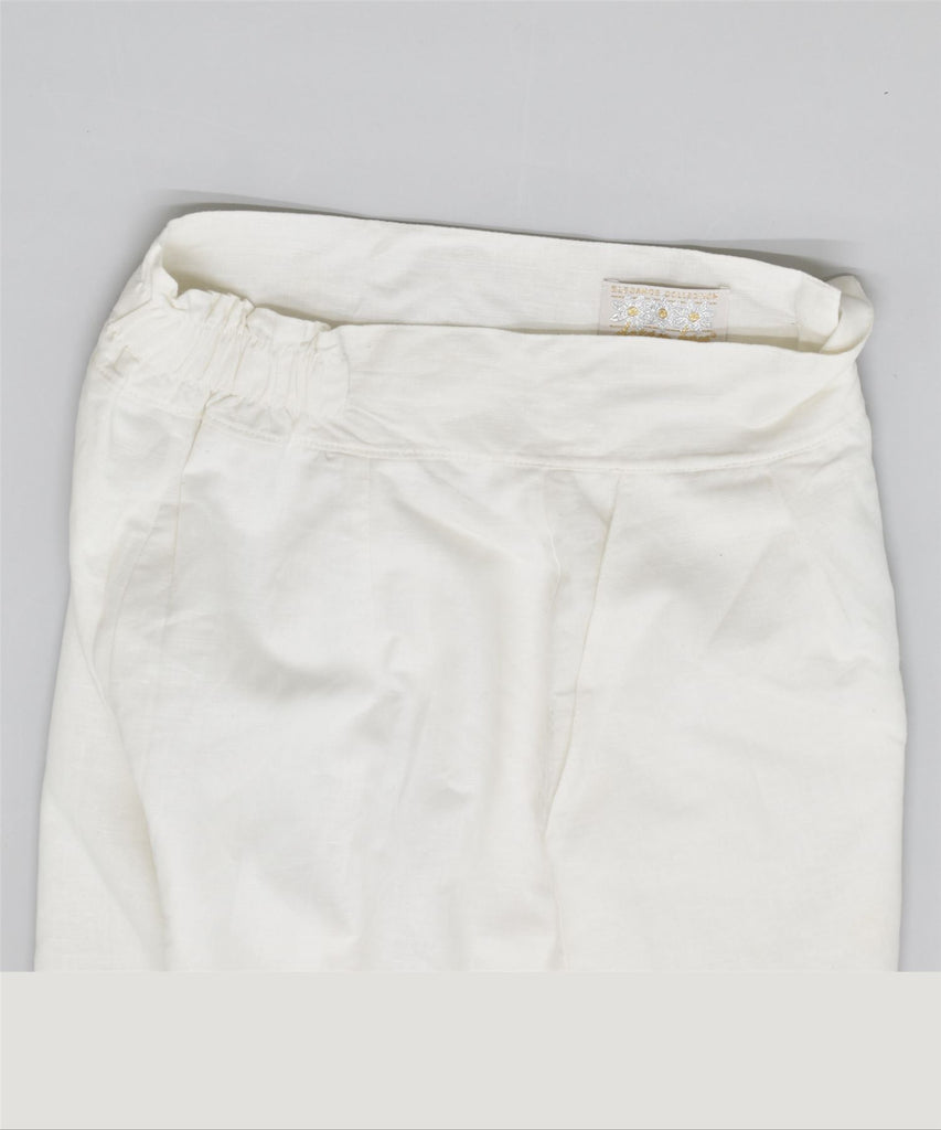 DREAM BAY Womens Chino Shorts W26 Small White Vintage | Vintage | Thrift | Second-Hand | Used Clothing | Messina Hembry 