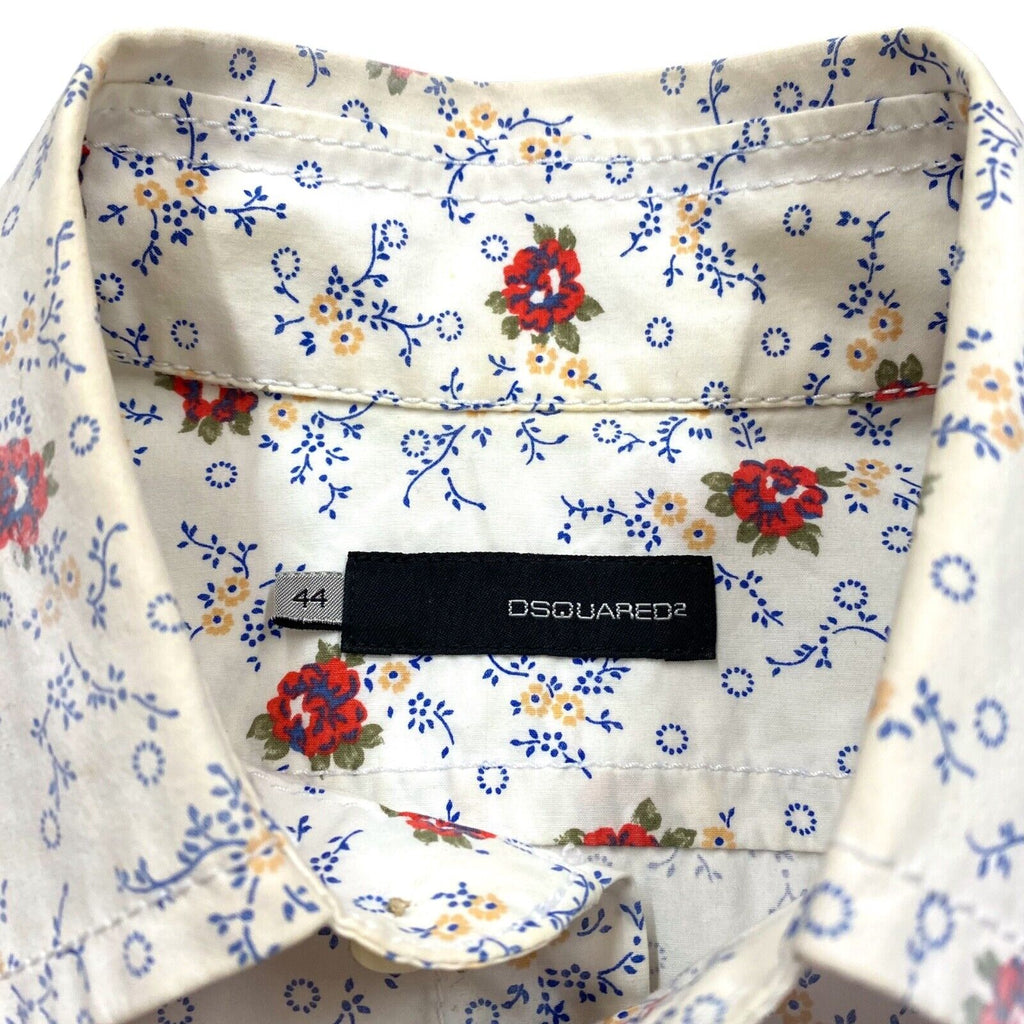 Dsquared2 Floral Popper Shirt | Vintage High End Luxury Designer White Flowers | Vintage Messina Hembry | Thrift | Second-Hand Messina Hembry | Used Clothing | Messina Hembry 