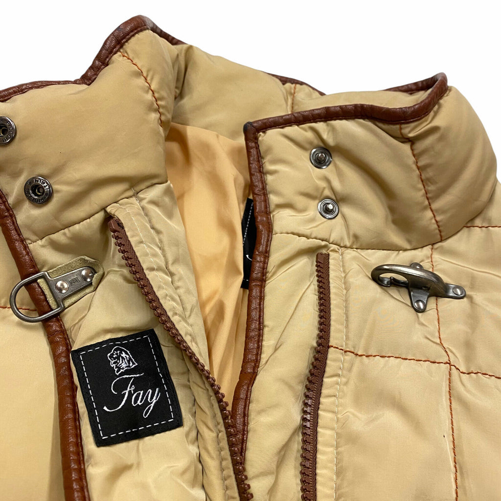 Fay Women's Puffer Coat | Vintage High End Designer Padded Jacket Beige VTG | Vintage Messina Hembry | Thrift | Second-Hand Messina Hembry | Used Clothing | Messina Hembry 