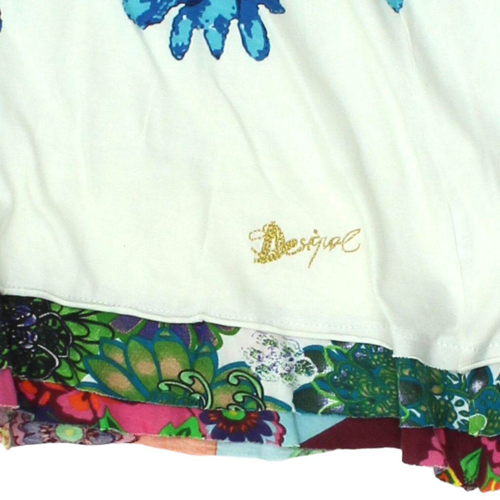 Desigual Womens Short White Floral Beaded Skirt | Vintage High End Designer VTG | Vintage Messina Hembry | Thrift | Second-Hand Messina Hembry | Used Clothing | Messina Hembry 