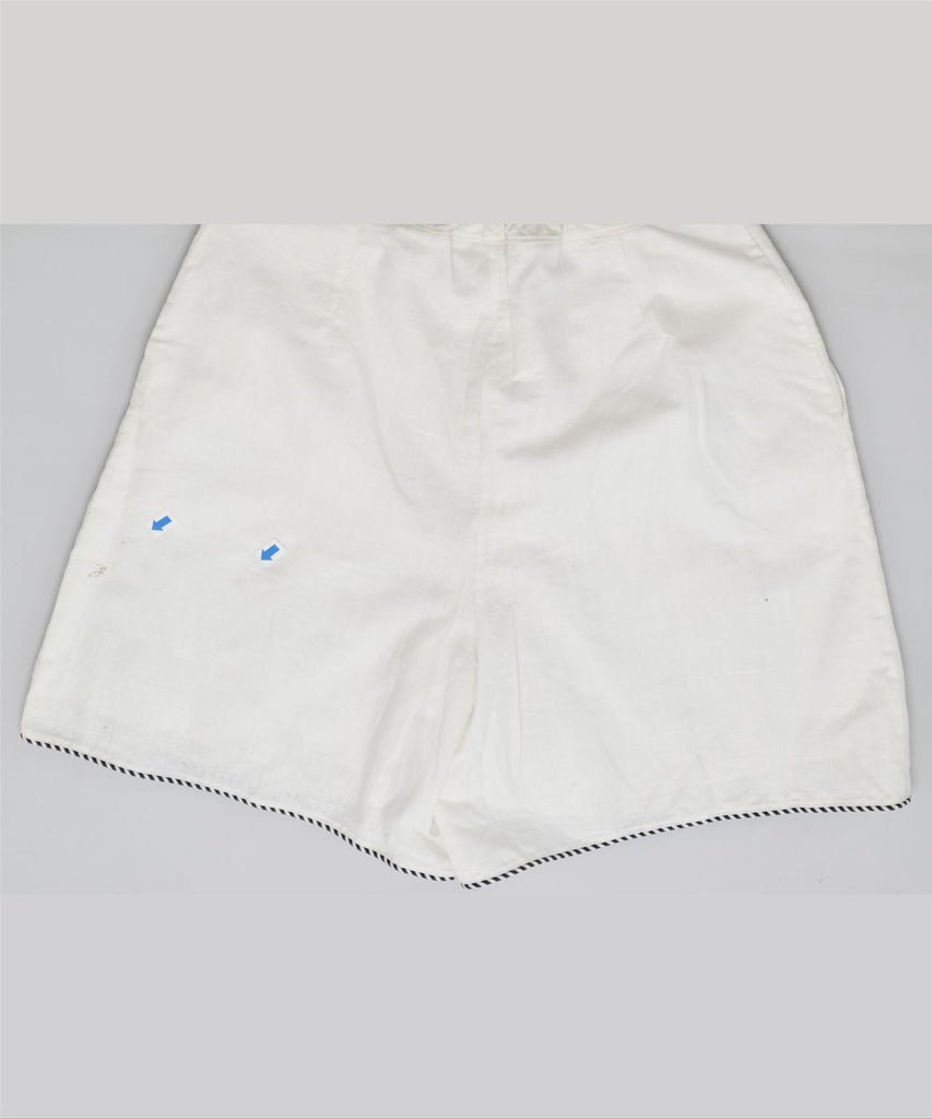 DREAM BAY Womens Chino Shorts W26 Small White Vintage | Vintage | Thrift | Second-Hand | Used Clothing | Messina Hembry 