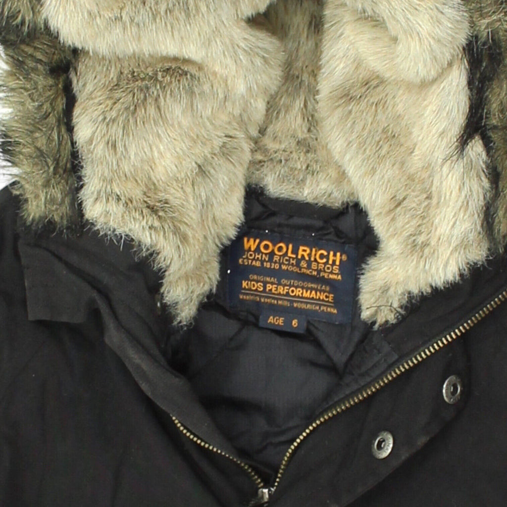 Woolrich Kids Performance Black Boys Parka Jacket | Vintage Padded Faux Fur Coat | Vintage Messina Hembry | Thrift | Second-Hand Messina Hembry | Used Clothing | Messina Hembry 