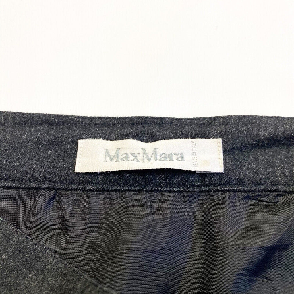 Max Mara Straight Midi Skirt | Vintage Luxury High End Designer Smart Grey VTG | Vintage Messina Hembry | Thrift | Second-Hand Messina Hembry | Used Clothing | Messina Hembry 