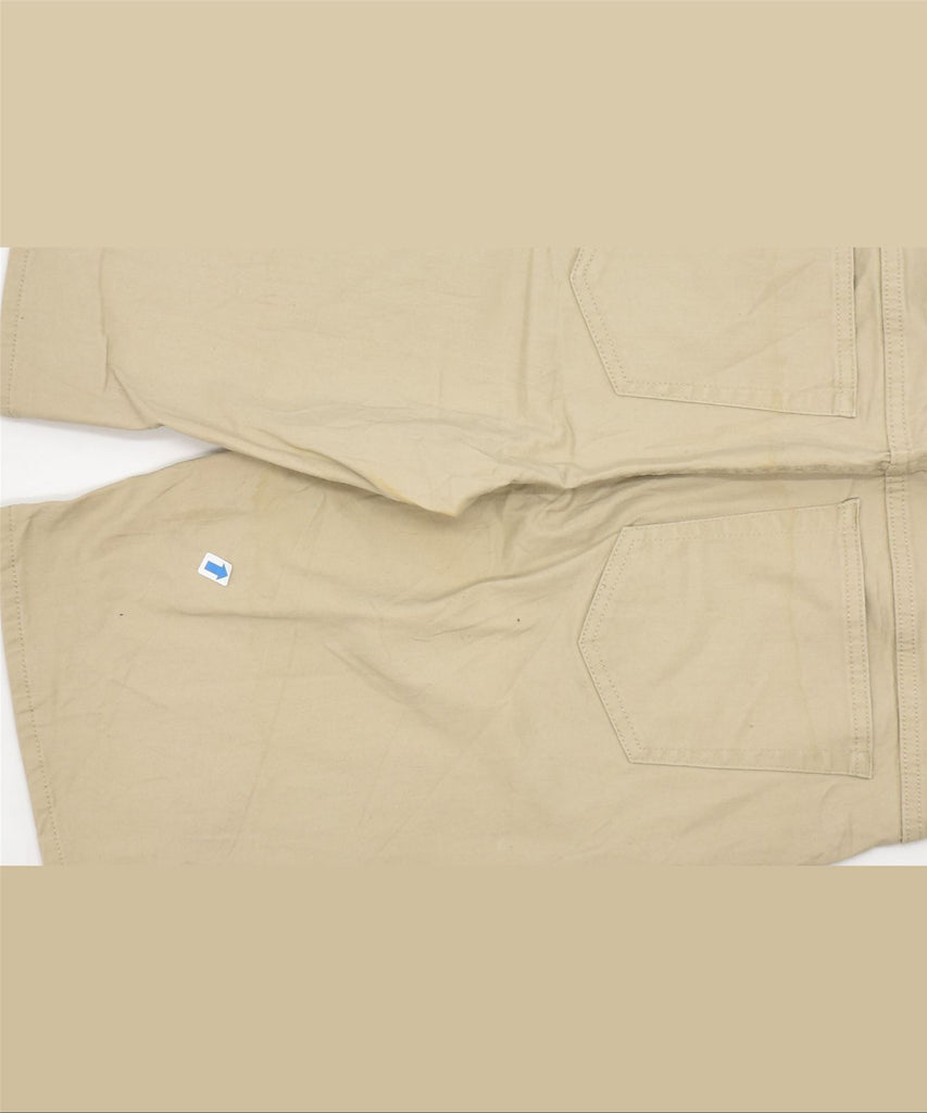 LEE Womens Riders Casual Shorts W32 Large Beige | Vintage | Thrift | Second-Hand | Used Clothing | Messina Hembry 