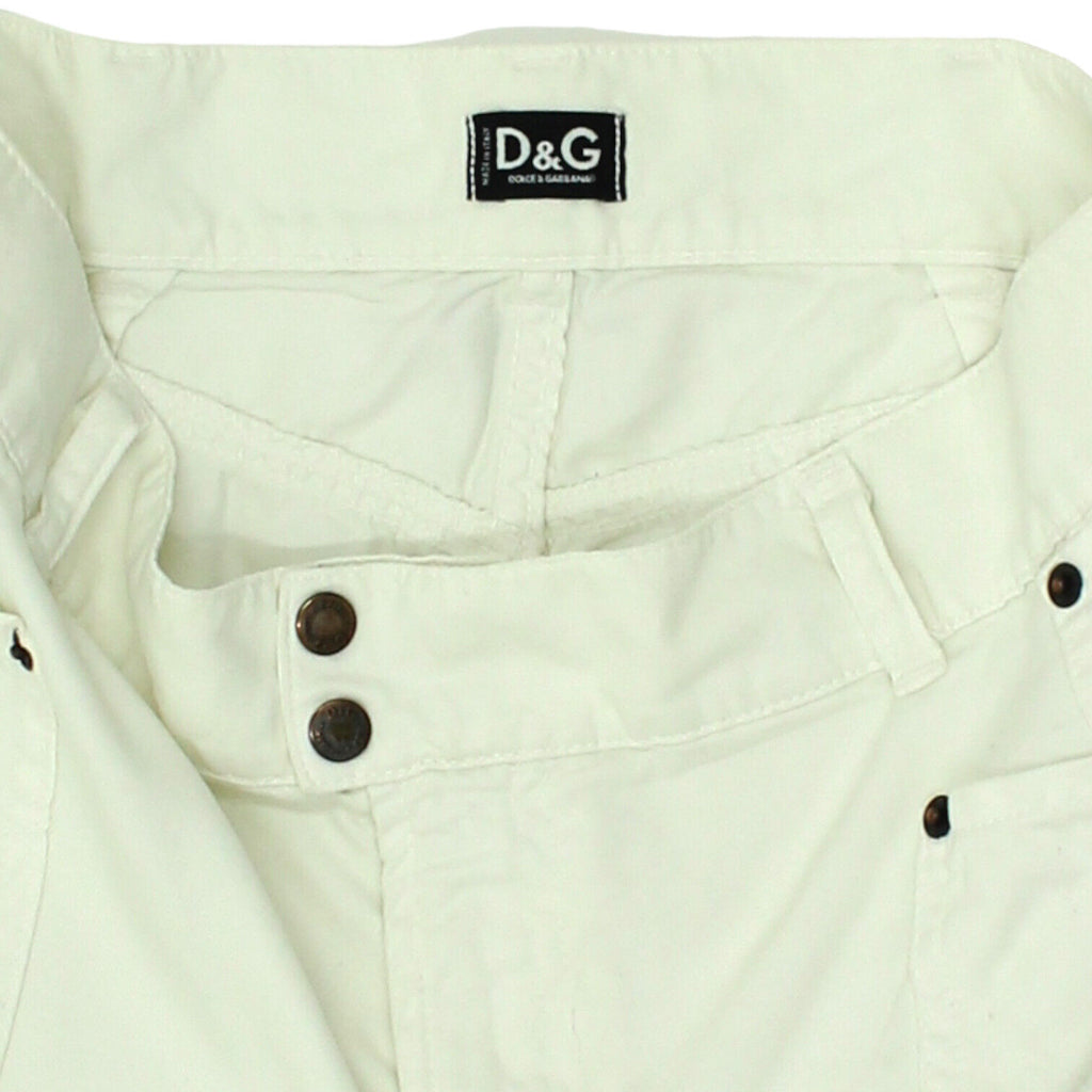 Dolce & Gabbana Womens White Capri Jeans | Vintage High End Designer Denim VTG | Vintage Messina Hembry | Thrift | Second-Hand Messina Hembry | Used Clothing | Messina Hembry 