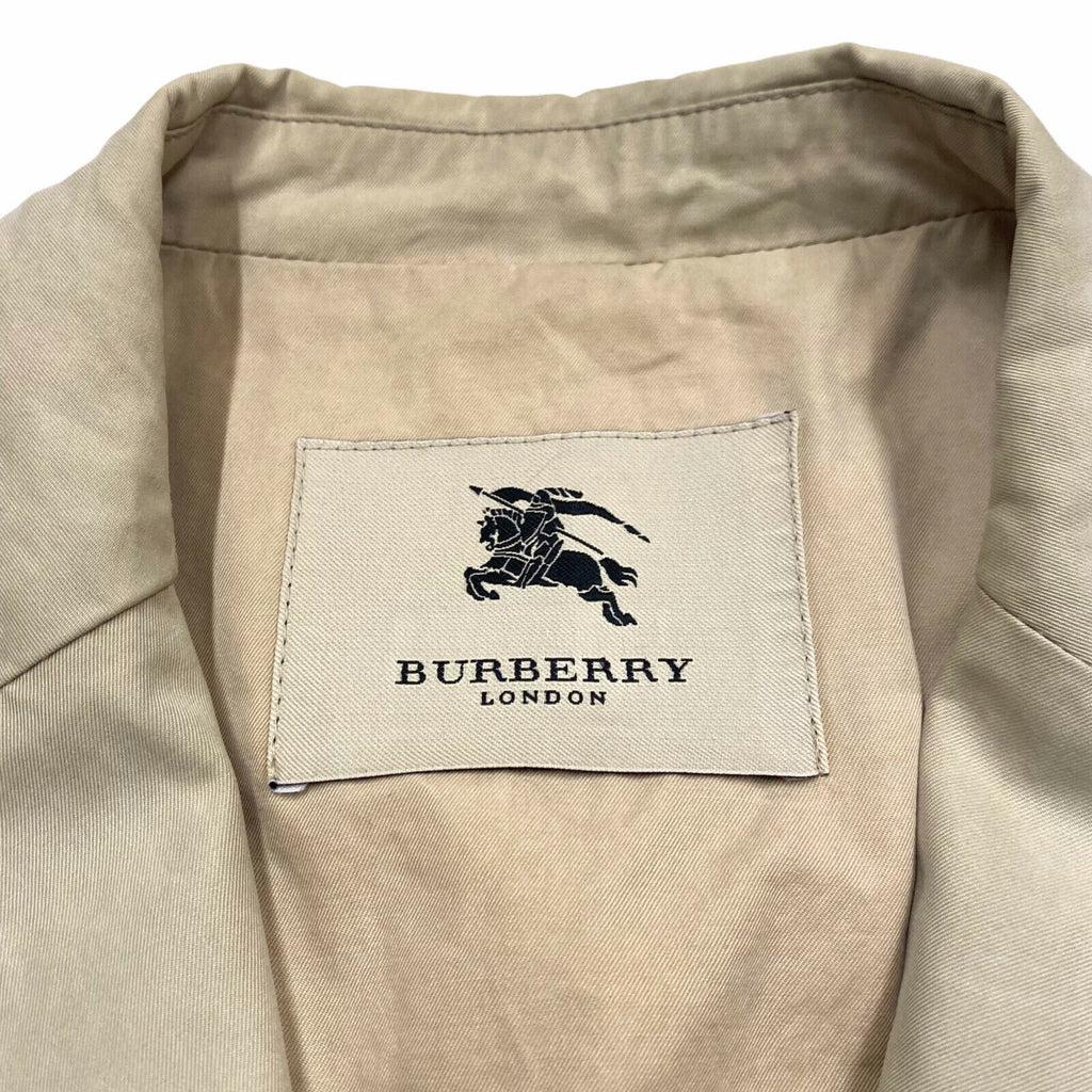 Burberry London Lightweight Cotton Coat | Vintage High End Designer Beige VTG | Vintage Messina Hembry | Thrift | Second-Hand Messina Hembry | Used Clothing | Messina Hembry 