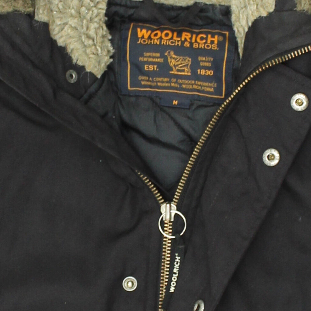 Woolrich Mens Black Quilted Faux Fur Winter Jacket | Vintage High End Designer | Vintage Messina Hembry | Thrift | Second-Hand Messina Hembry | Used Clothing | Messina Hembry 