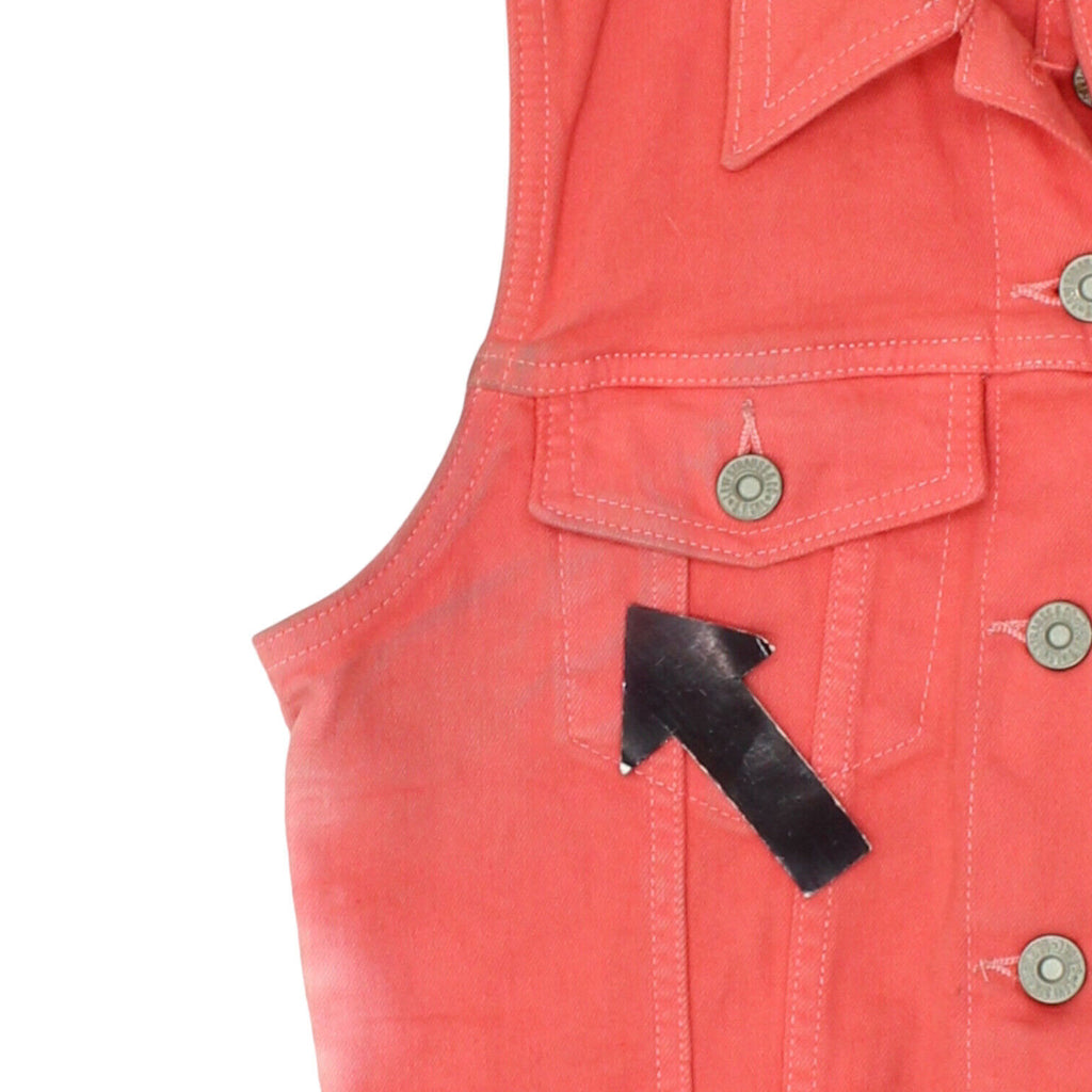 Levi's Womens Pink Sleeveless Denim Jacket | Vintage Designer Vest UFO Sci Fi | Vintage Messina Hembry | Thrift | Second-Hand Messina Hembry | Used Clothing | Messina Hembry 