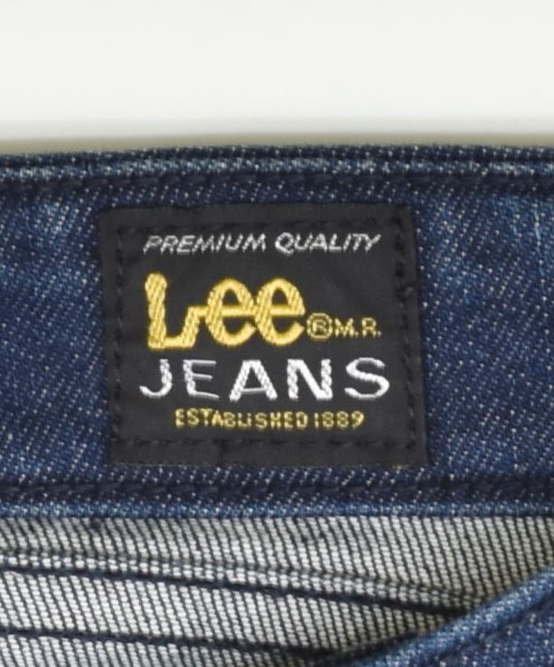 LEE Womens Capri Jeans W33 L17 Navy Blue Cotton Classic | Vintage | Thrift | Second-Hand | Used Clothing | Messina Hembry 