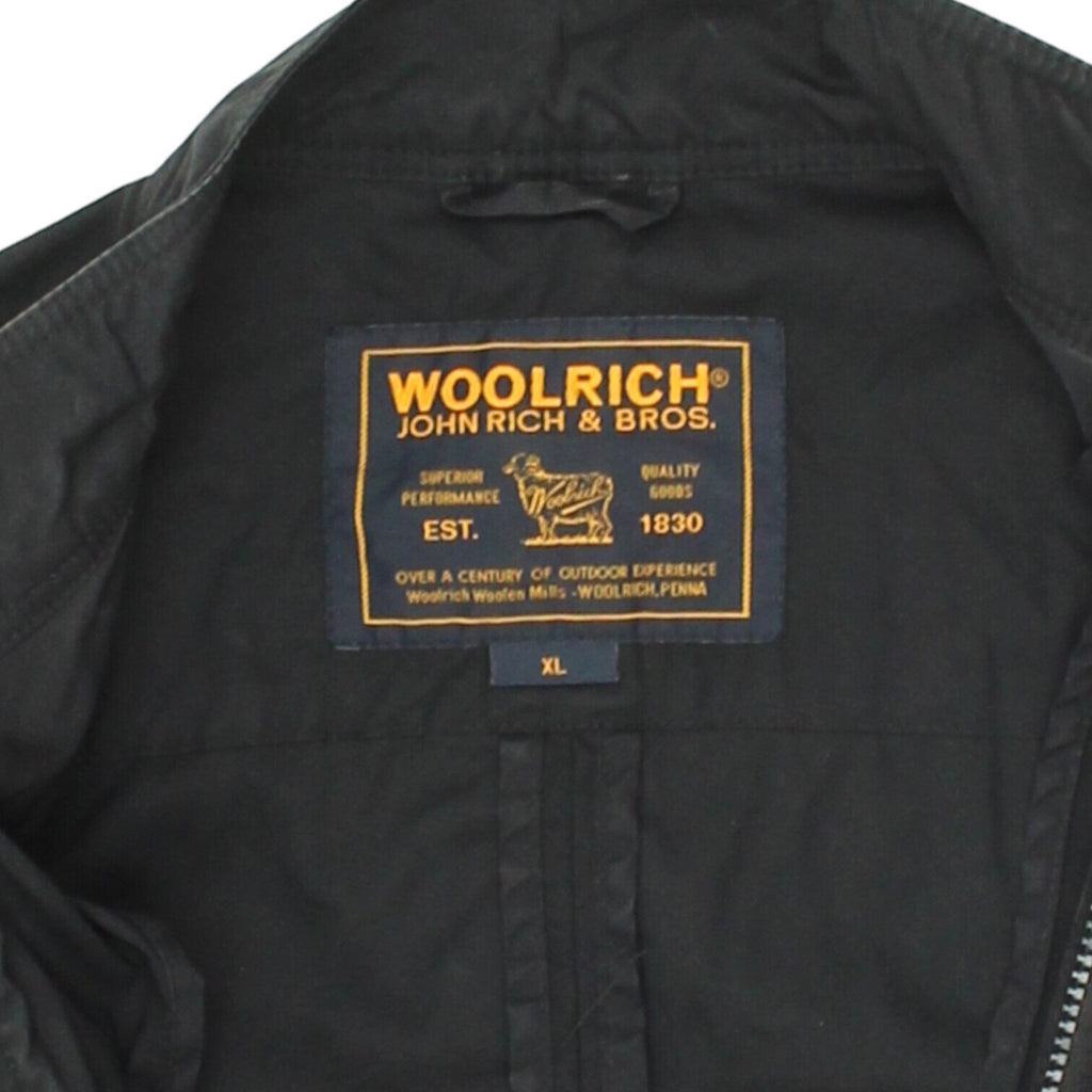 Woolrich Womens Black Lightweight Nylon Utility Jacket | Vintage Designer VTG | Vintage Messina Hembry | Thrift | Second-Hand Messina Hembry | Used Clothing | Messina Hembry 