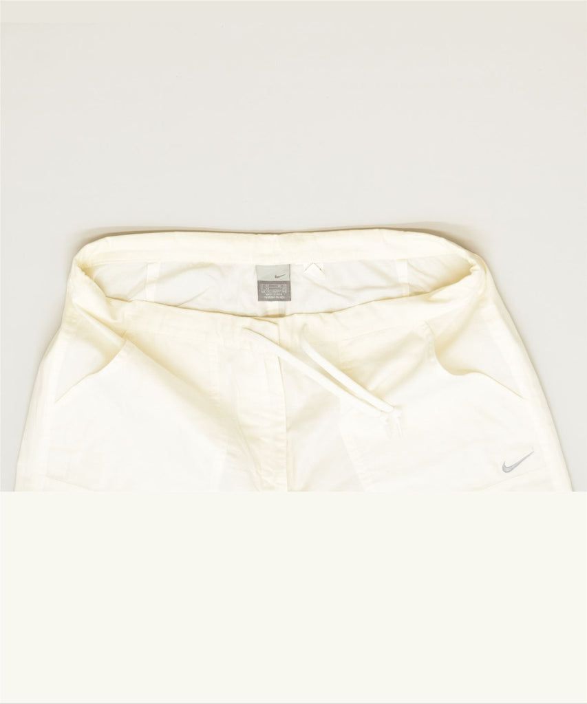 NIKE Womens Capri Trousers UK 12 Medium W32 L21 White Classic | Vintage | Thrift | Second-Hand | Used Clothing | Messina Hembry 